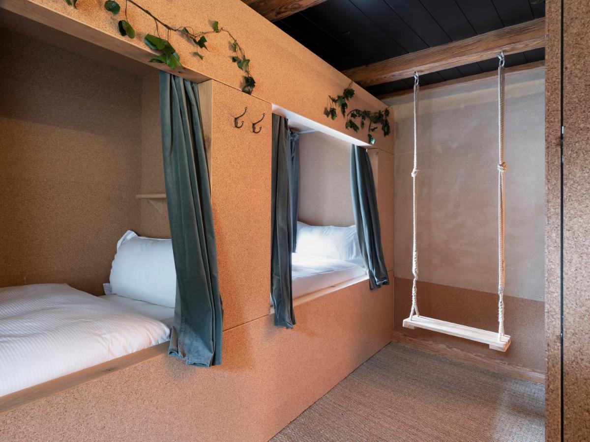 Peanut Medieval Lodge Saint-Ursanne Ngoại thất bức ảnh